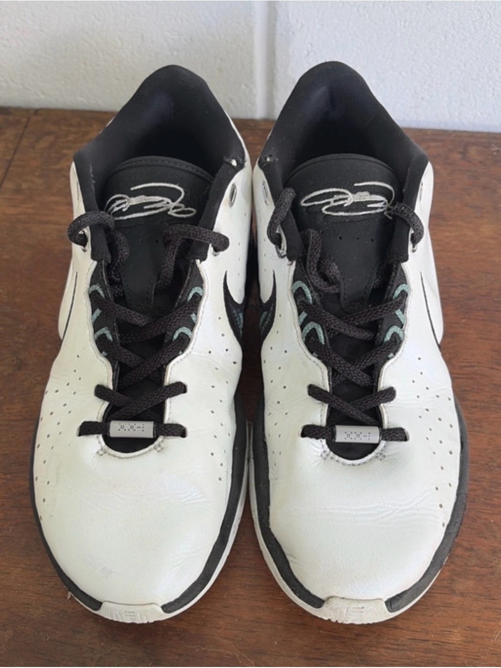 Nike Metcon 4 size 6Y